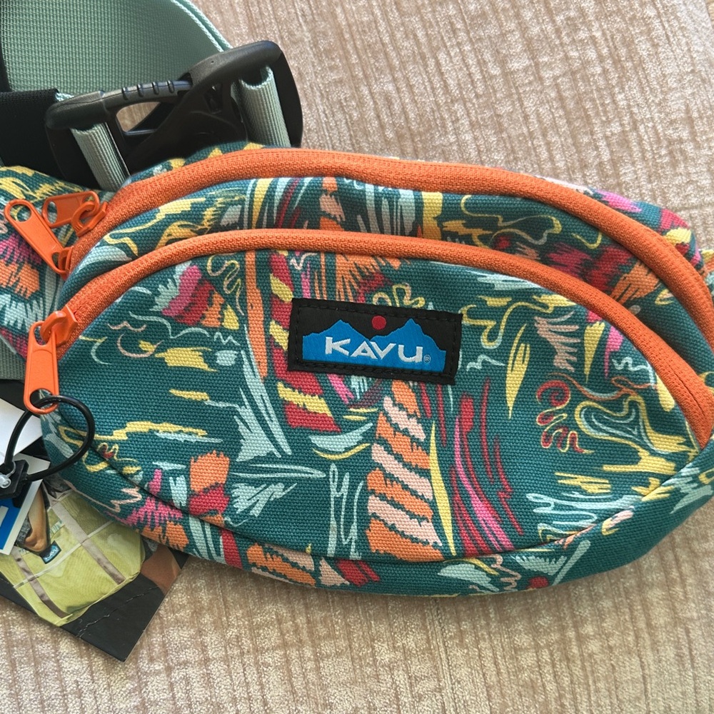 Kavu Multicolor Sling Bag with Orange and Green - Picture 2 of 8